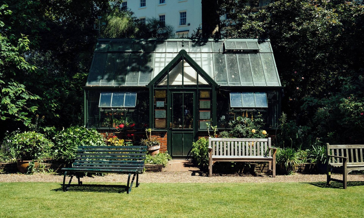 Warwick House | The Grand Victorian