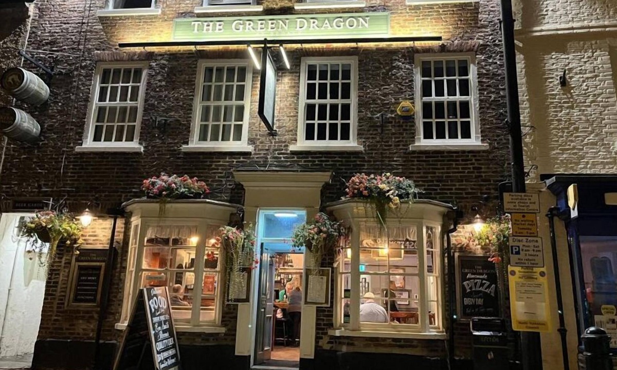 Bedale Hotel | The Green Dragon at Bedale by OYO