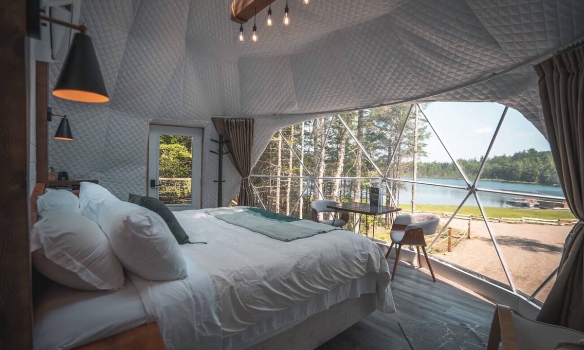 Valley Road Cottage | The Green Haven Dome - Secluded lakeview w/hot tub - 20 mins from St. Andrews!
