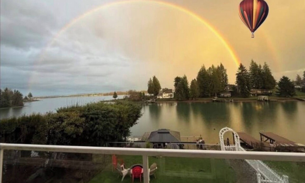 Bonney Lake Apartment | The Green Heaven at the Lake