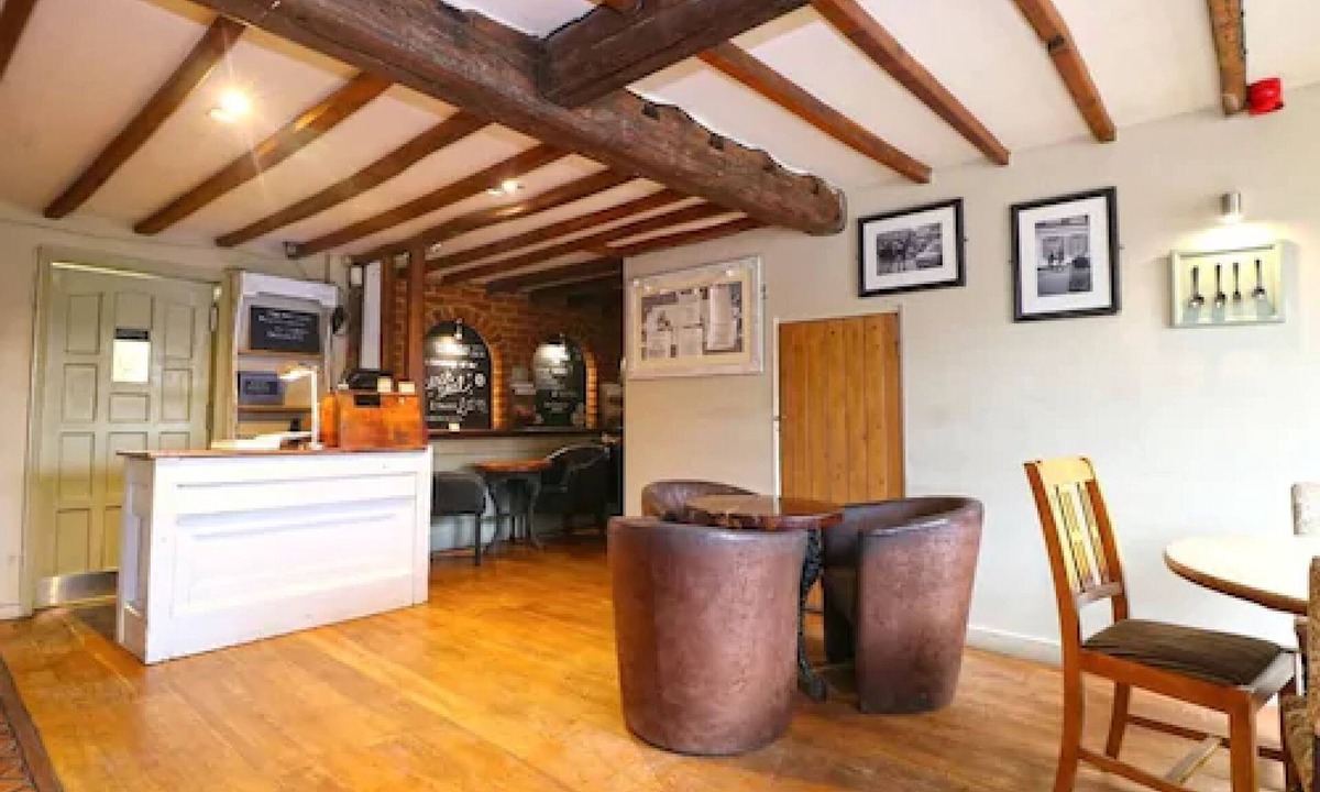 Southill Hotel | The Green Man