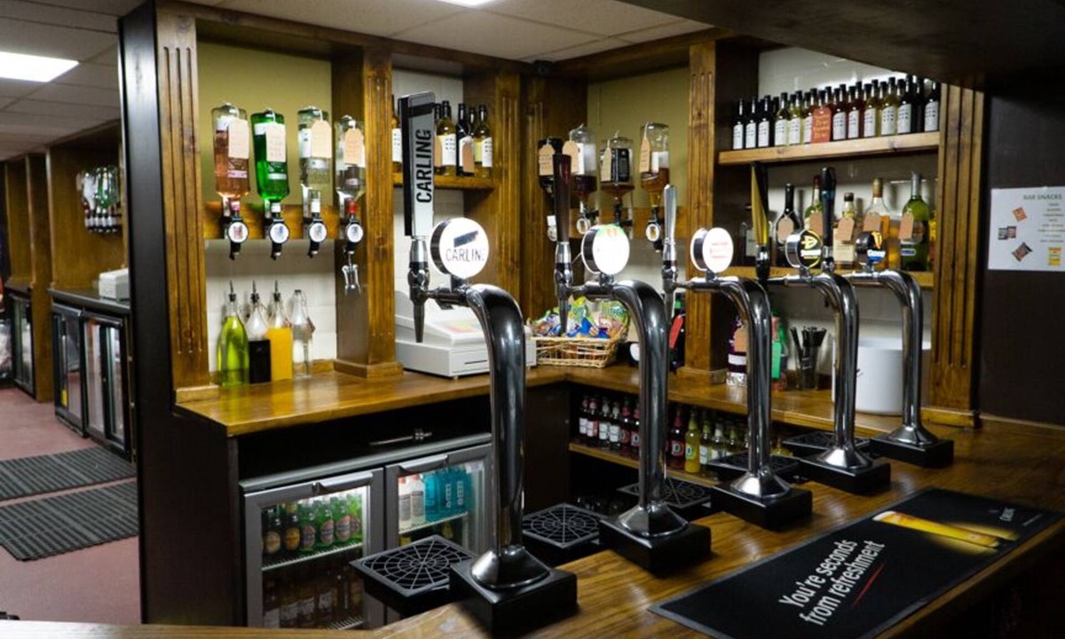 Cleedownton Hotel | The Greenland's Inn