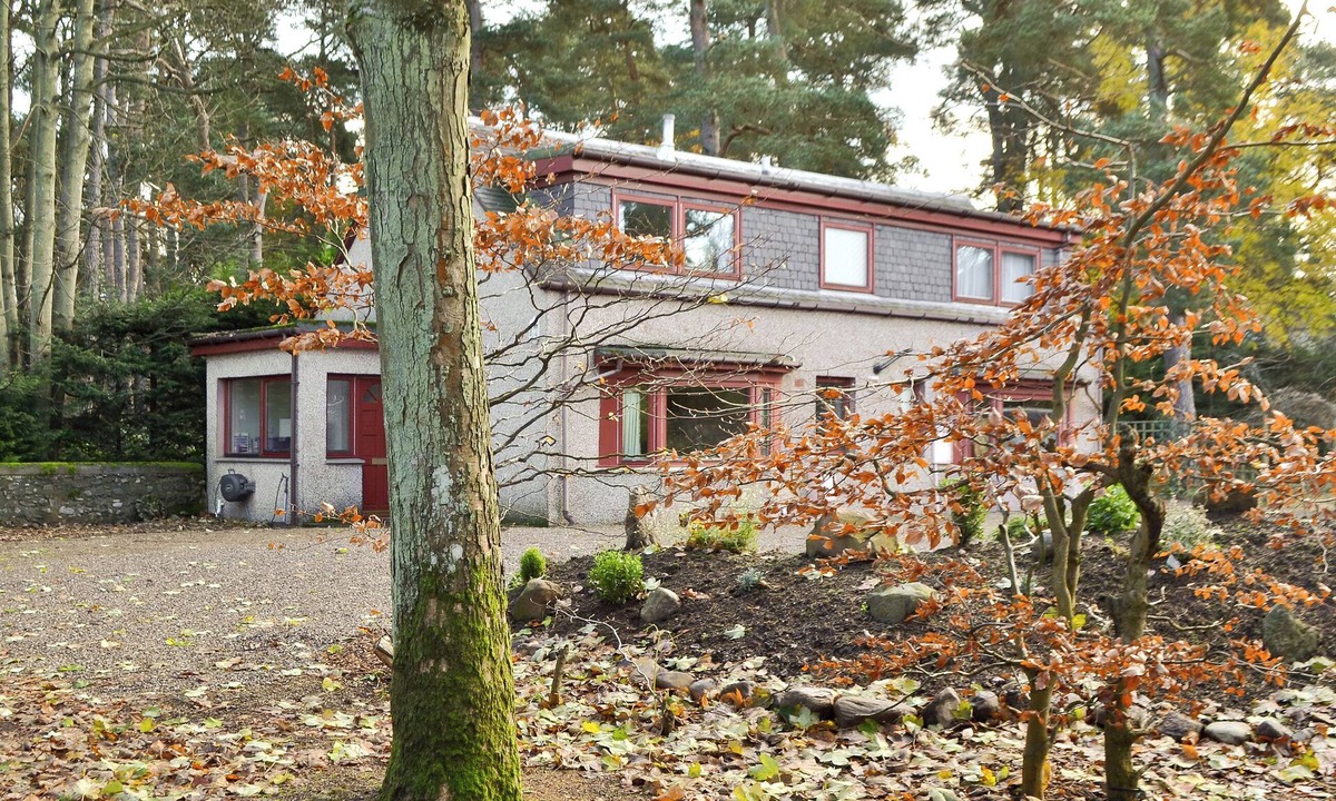 Rattray Cottage | The Gregorton Coachhouse