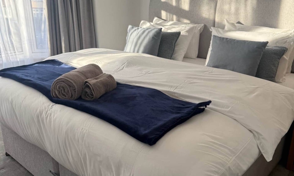 Woodside House | The Grenadine House