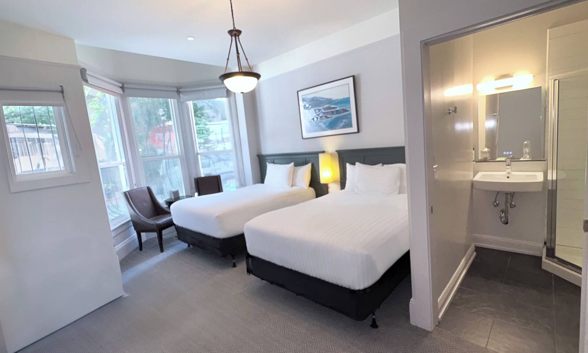 Western Addition Hotel | The Grove Inn