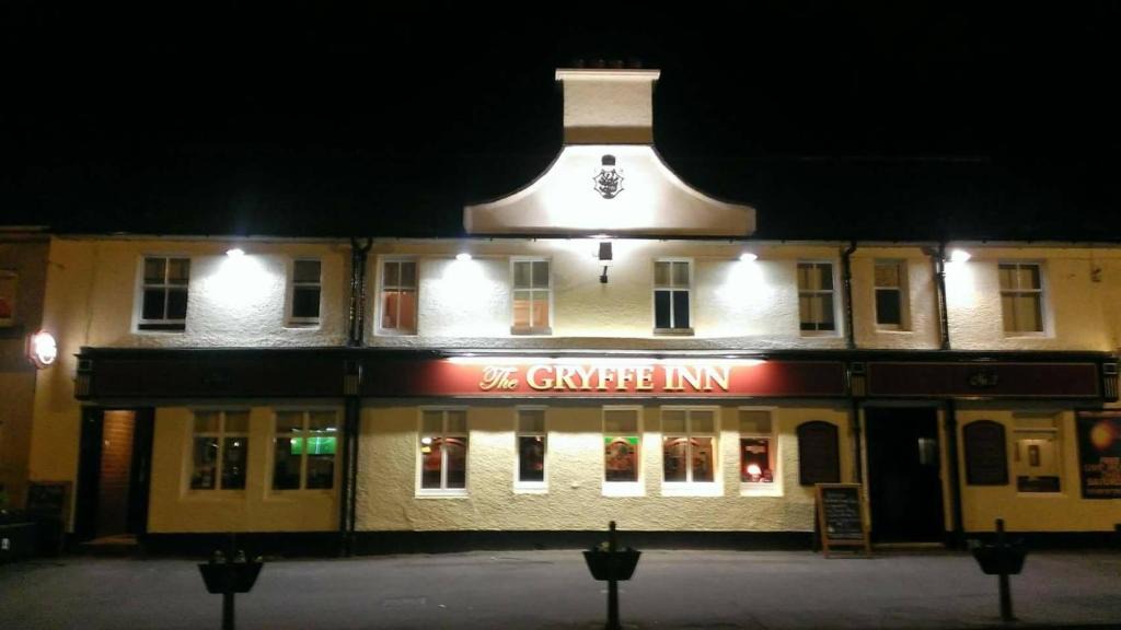 Bridge of Weir Hotel | The Gryffe Inn
