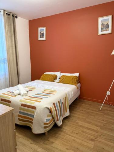 Goussainville Apartment | The Guest
