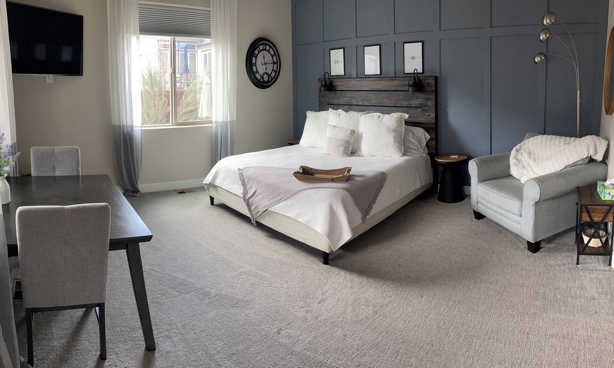 Windsor Apartment | The Guest Suite