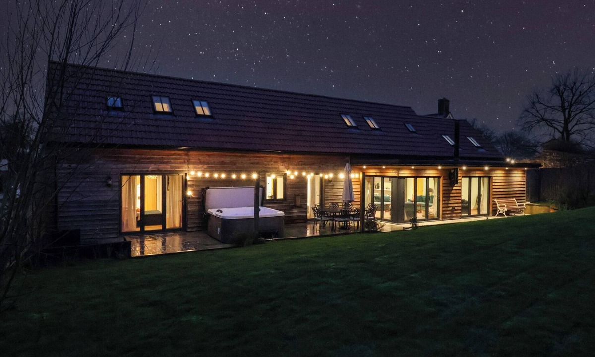 Sherborne Cottage | The Gully