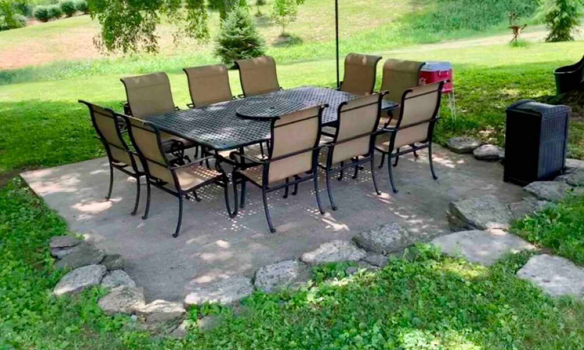 Madison House | The Hacienda. Sprawling Ranch Home