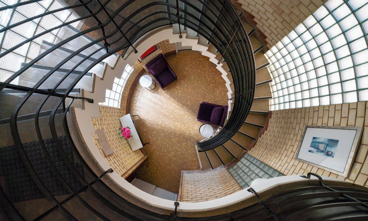 South Bathurst Hotel | The Hallows Accommodation