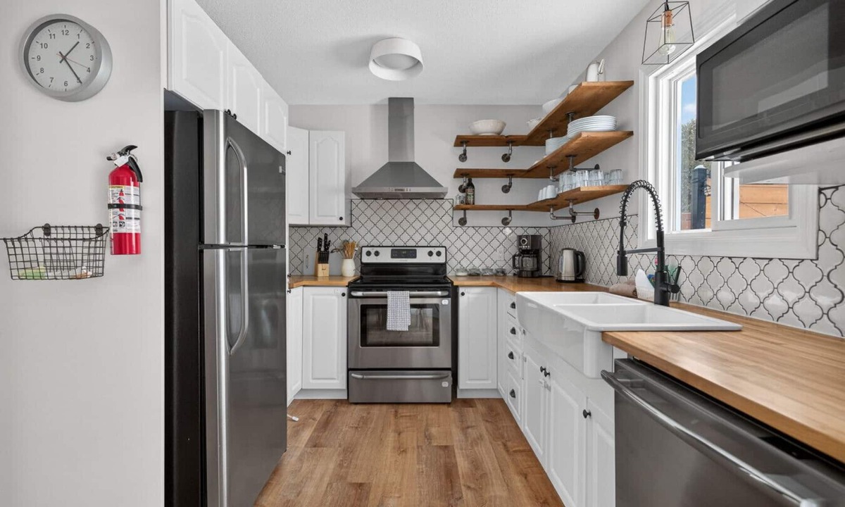 District d'Aylmer House | The Halo House- 3 bedrooms in Aylmer