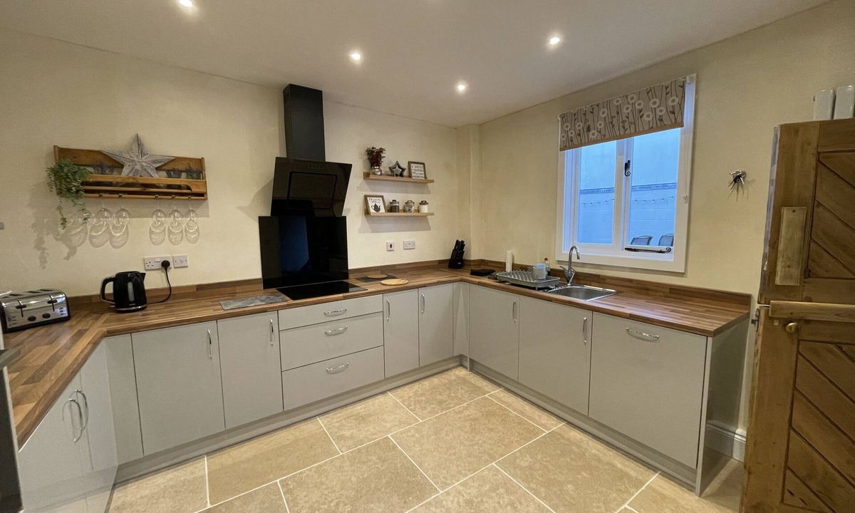 Monmouth Cottage | The Hame