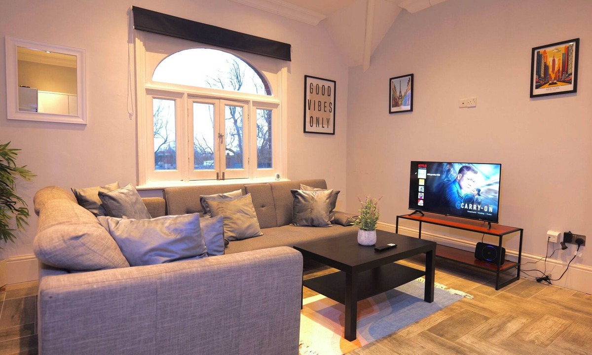 Kilburn Apartment | The Hampstead Hideaway