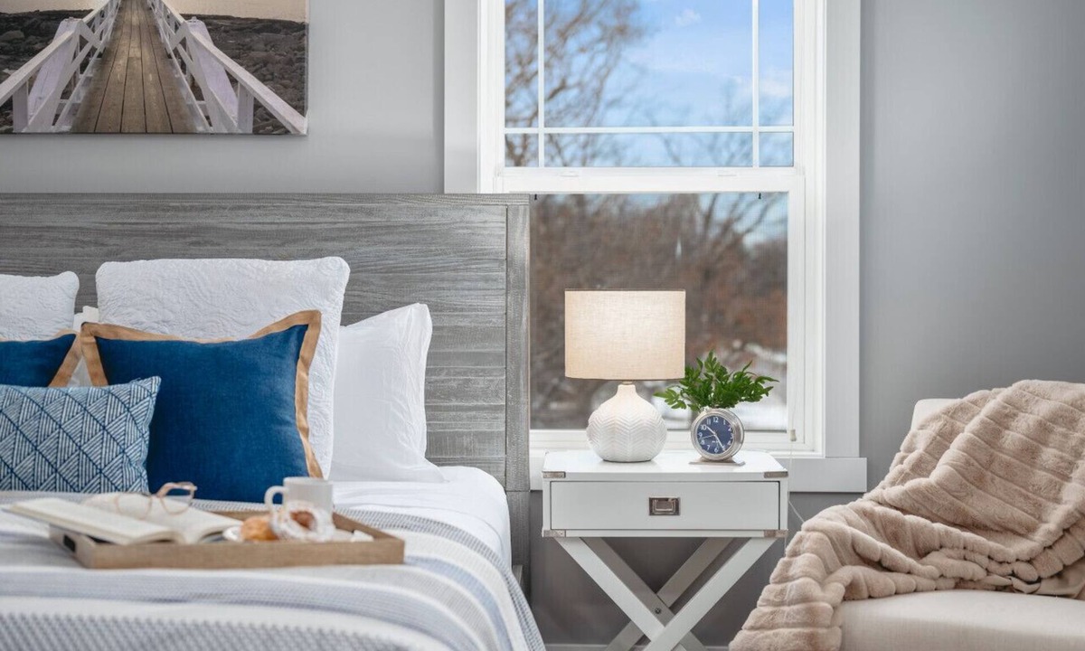 Traverse City Villa | The Harbor 3BR Townhouse Near Downtown Beaches Wineries