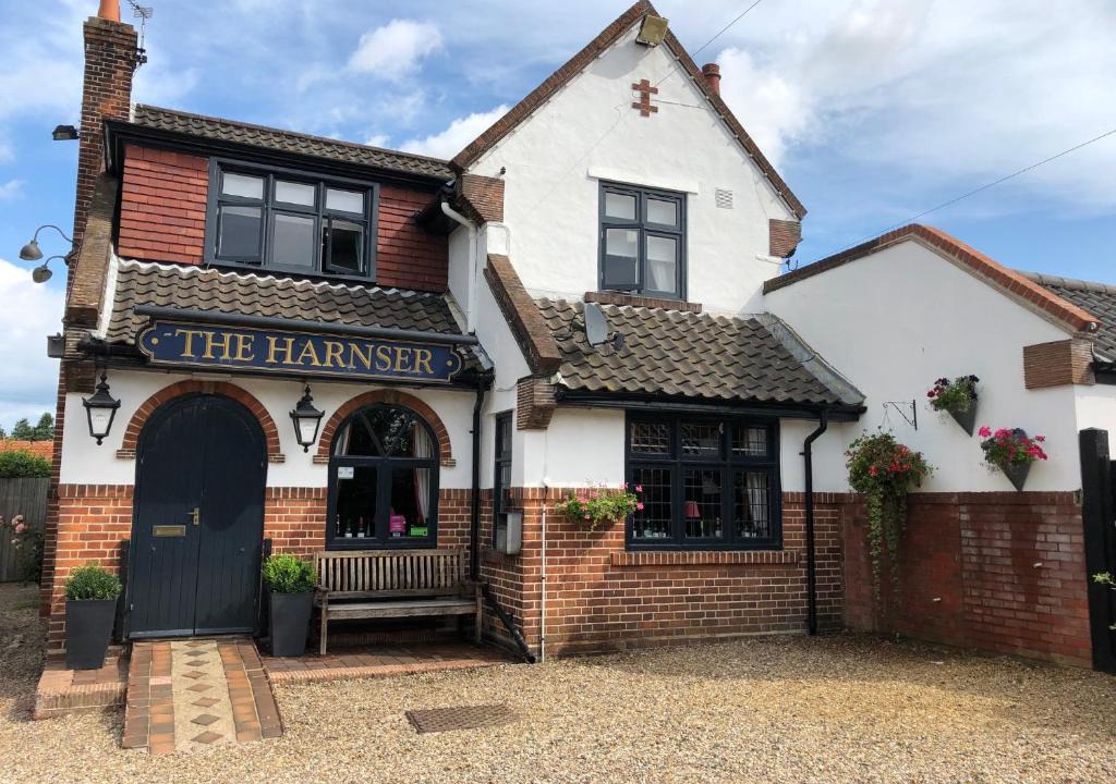 Stalham Bed & Breakfast | The Harnser