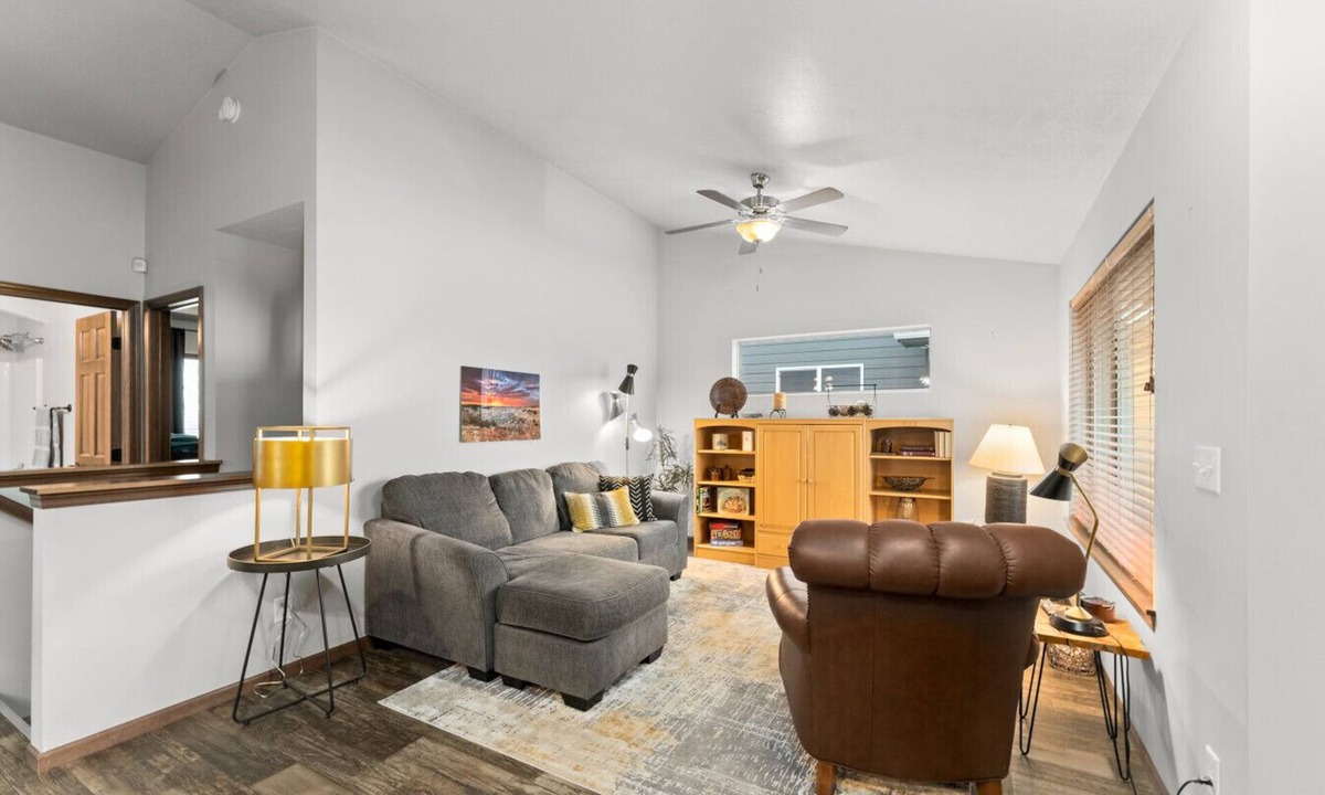 Harrisburg House | The Harrisburg Hideaway