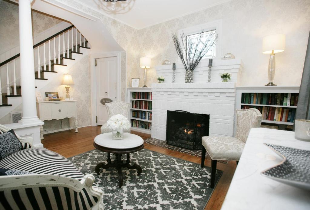 Cape May Bed & Breakfast | The Harrison Inn