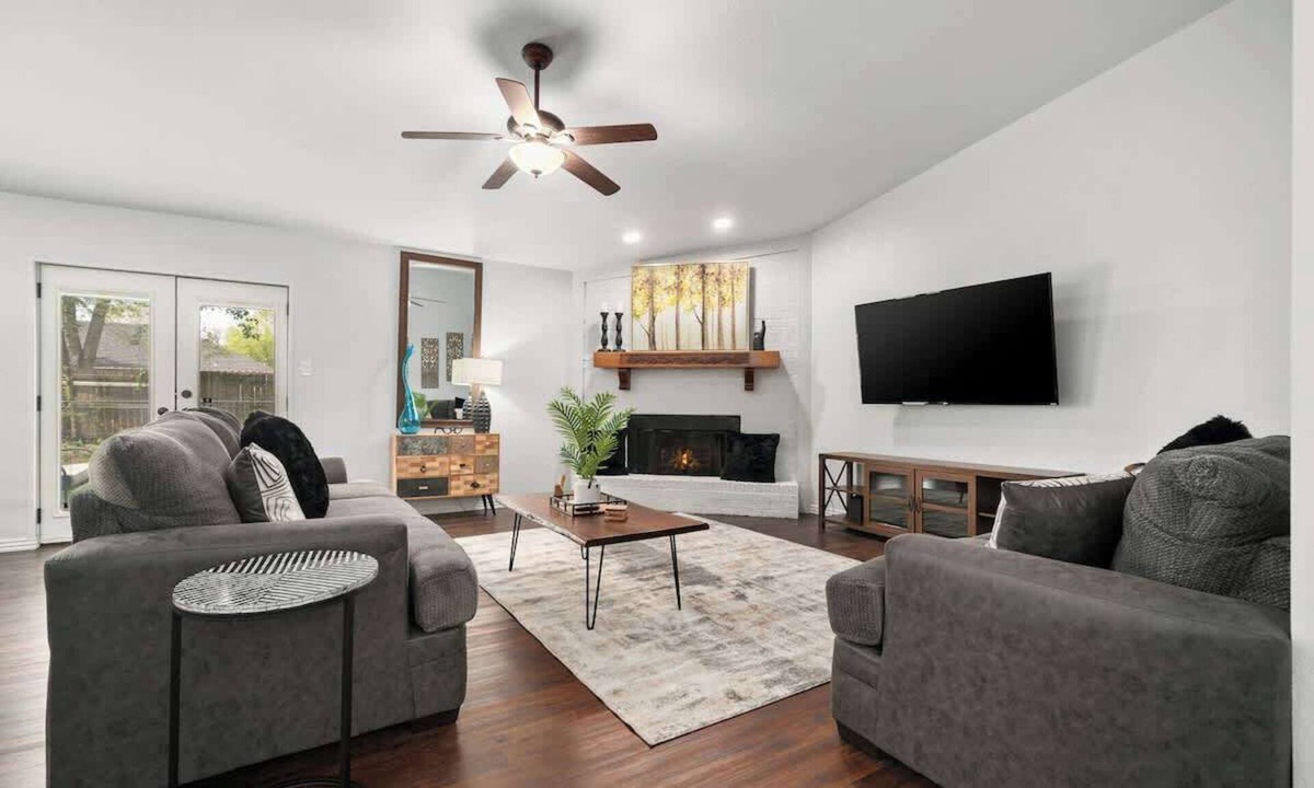Fort Smith House | The Haven-Cute 3BR in Town