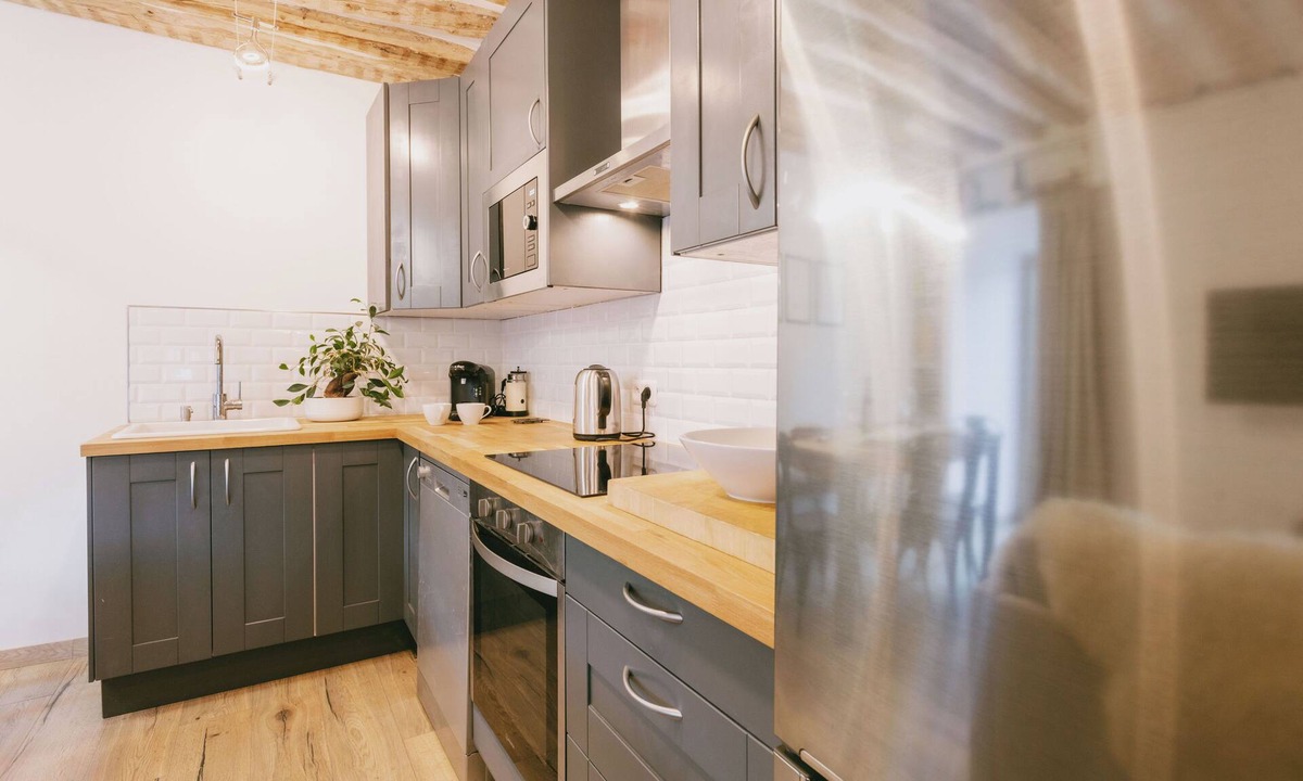 Forville Ski Chalet | The Haybarn – Boutique Catered Chalet in Serre Chevalier with Panoramic Views