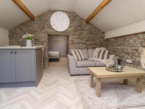 Llysfaen House | The Hayloft