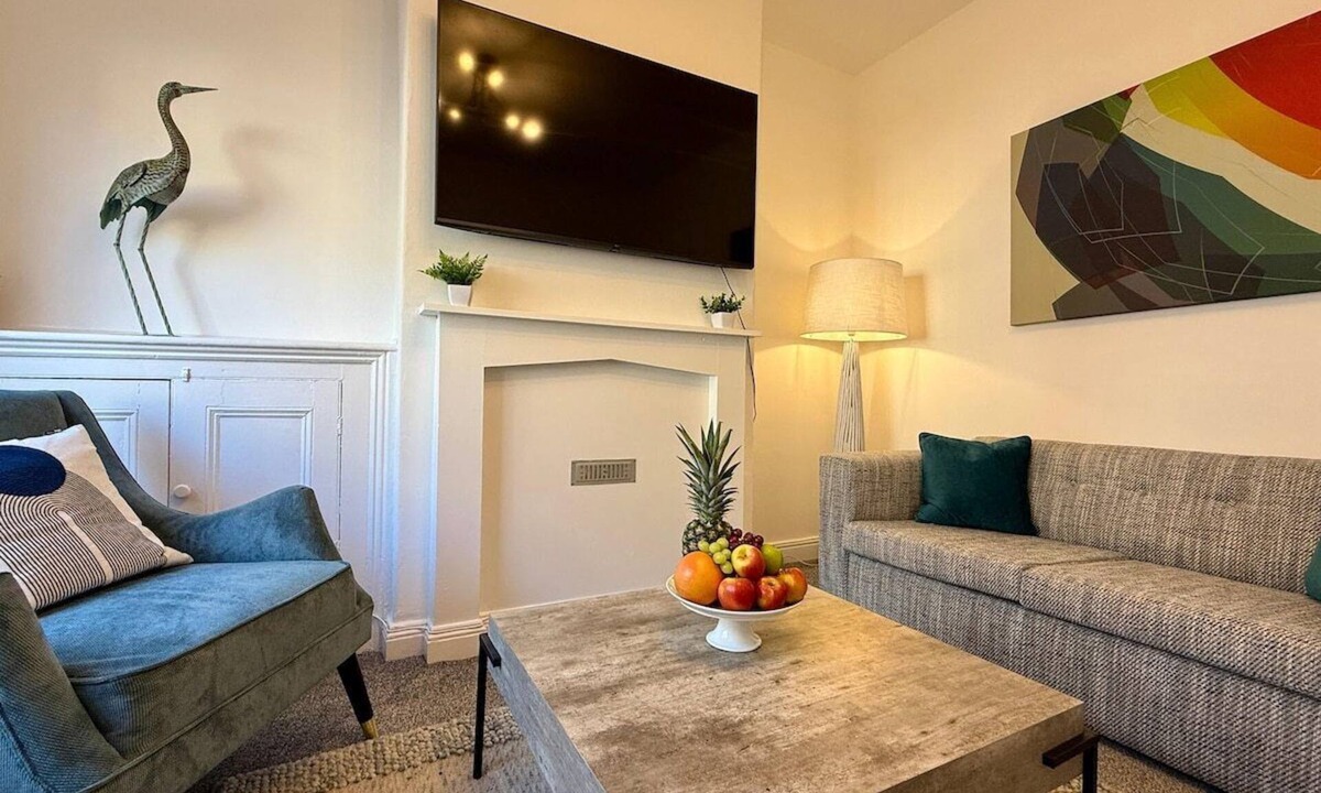 Stoke-on-Trent House | The Heron by Nesting Hub