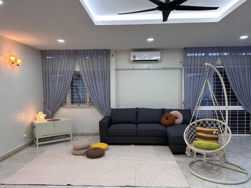 Asam Kumbang House | The Hidden 7