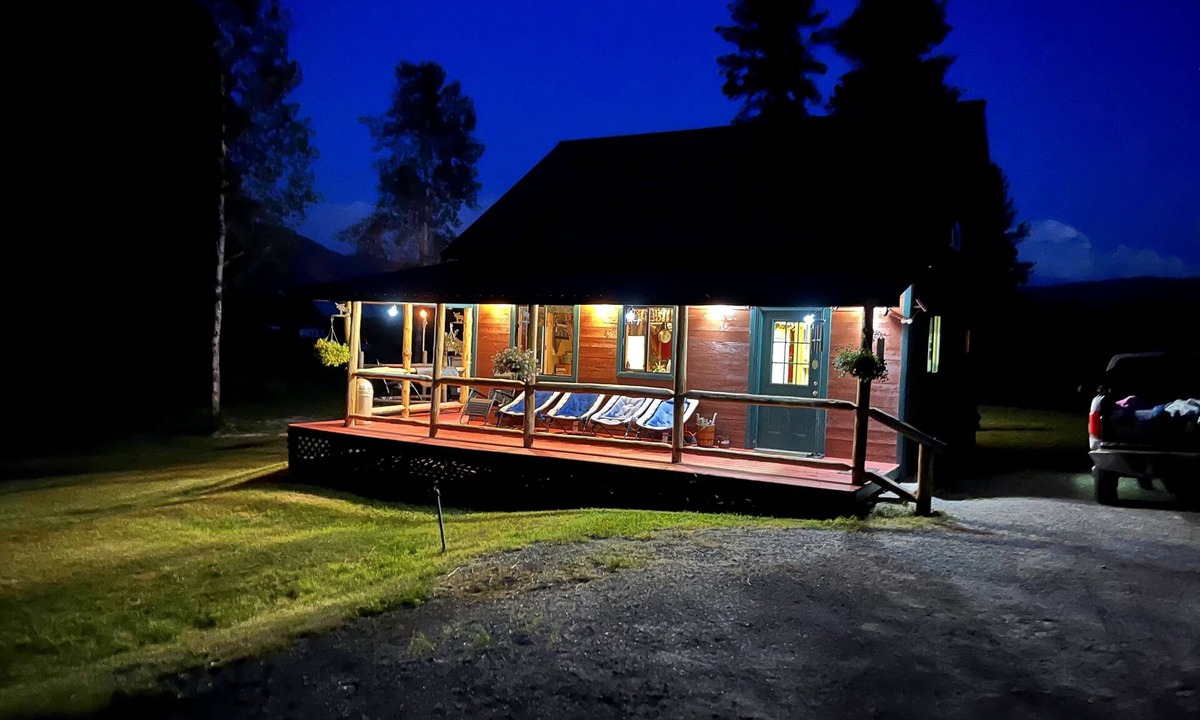 Cusick Cabin | The Hidden Moose Lodge
