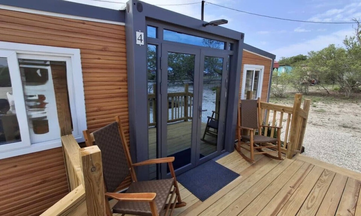 Dinero House | The Hideaway at Arrowhead (#4)