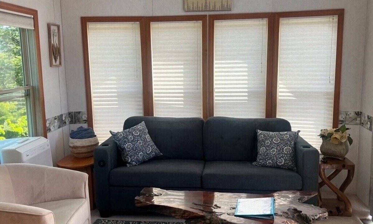 Gold Beach Cabin | The Hideaway Cabin #63