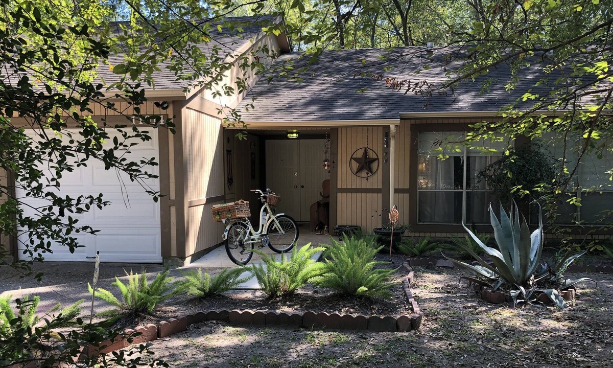 Grogan's Mill House | The Hideaway - Clean, Comfy, Affordable & Close To All The Fun.