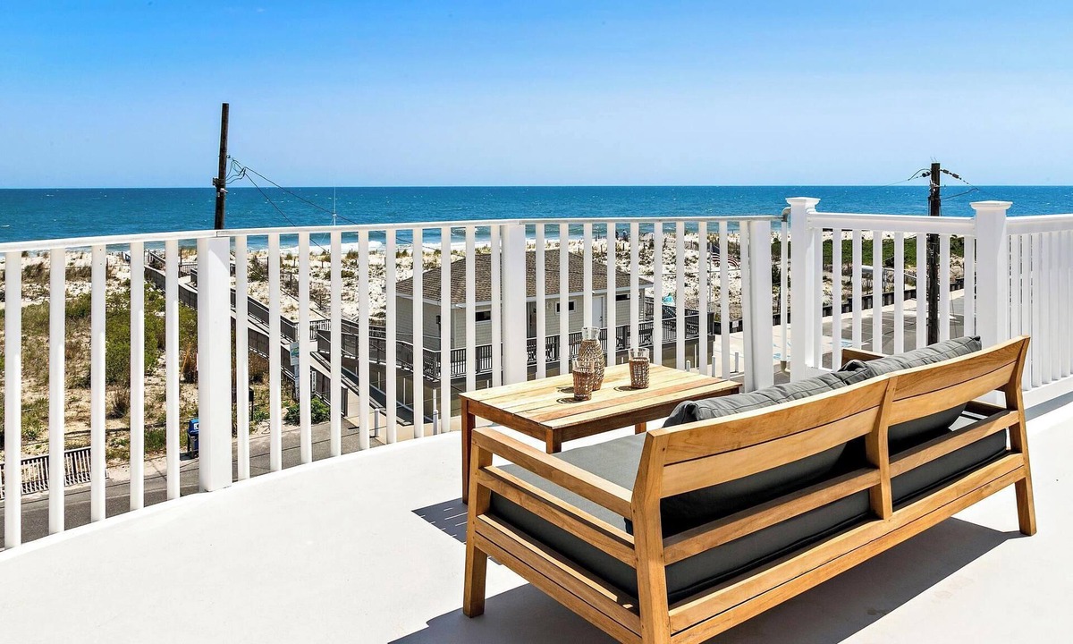 Holgate Hotel | The Hideaway Hotel