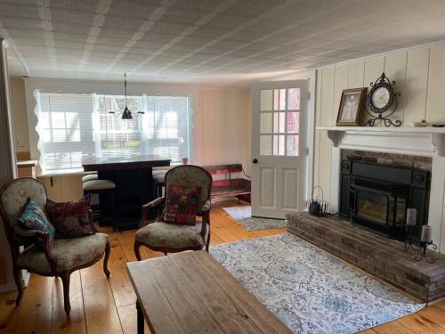 Brewster Apartment | The Hideaway