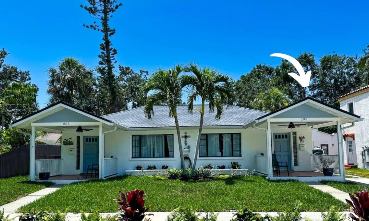 Bradenton House | The Hideaways at Point Pleasant (Palm Side)