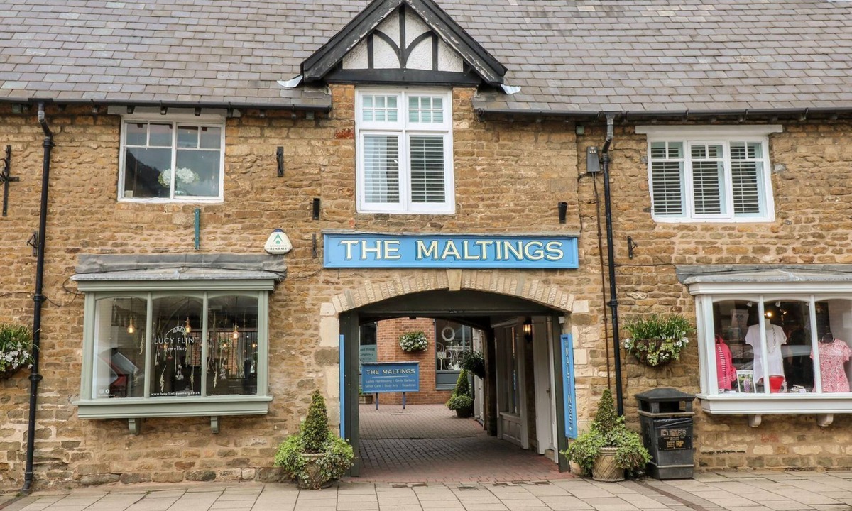 Oakham Cottage | The Hideout