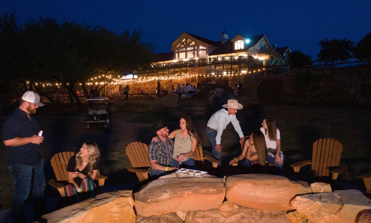 Brownwood Resort | The Hideout Golf Club & Resort