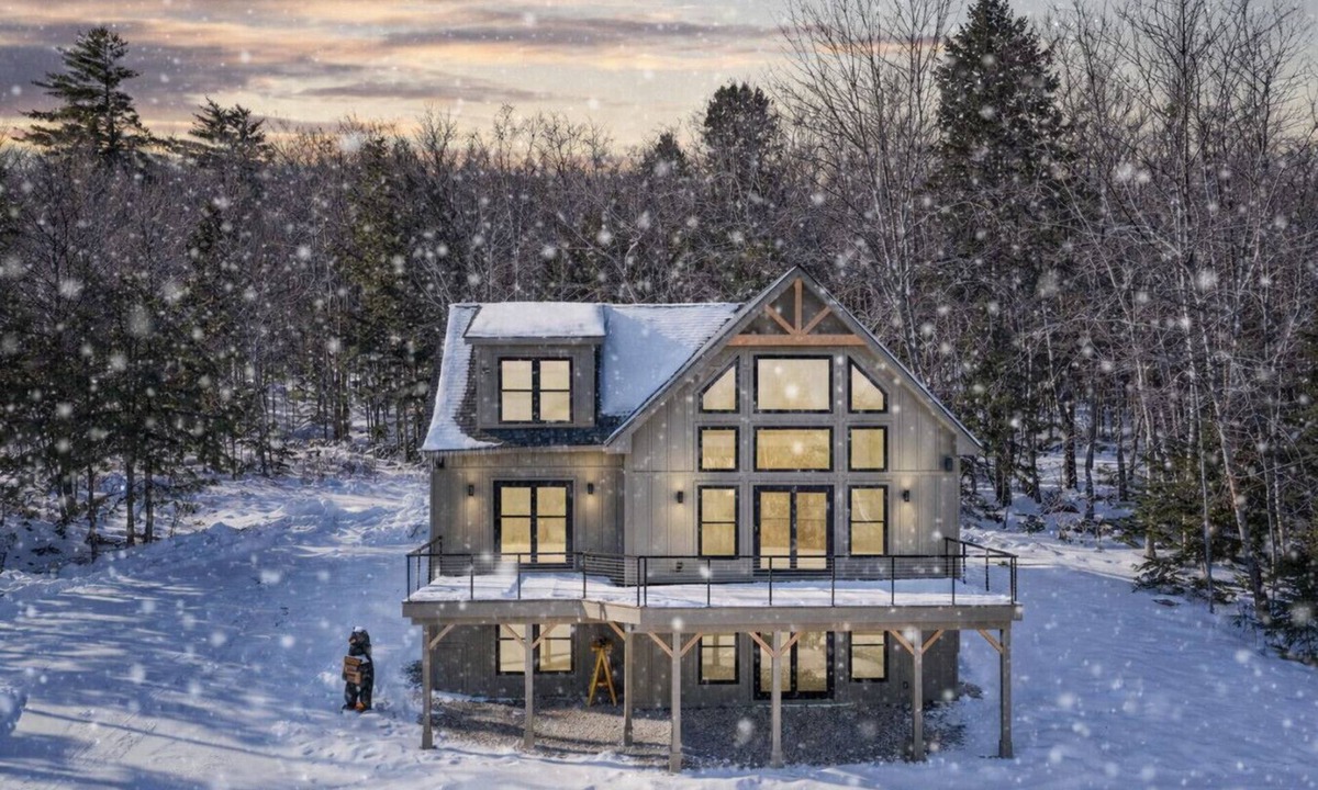 Center Conway House | The Hideout | New, Views, Theater, Fireplace, Deck