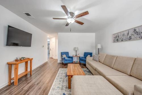 University District House | The High Point Duet- Right Side