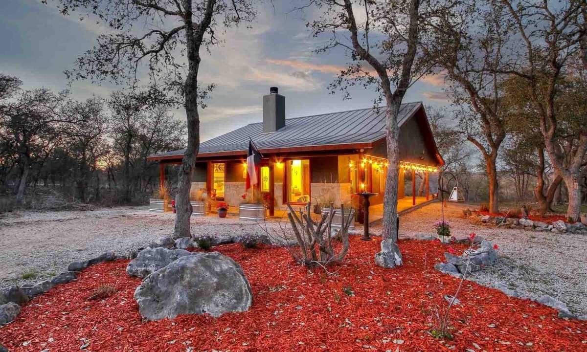 Hondo Cabin | The Hill Country Cottage