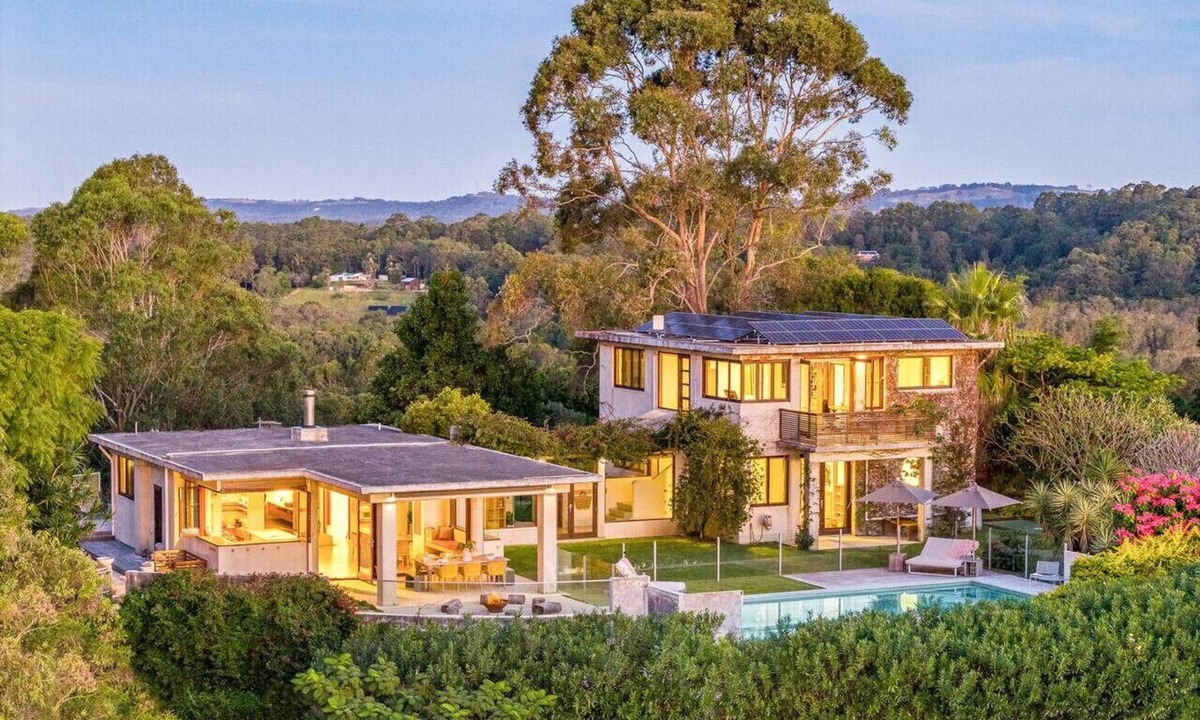 Myocum House | The Hill House Hinterland Haven