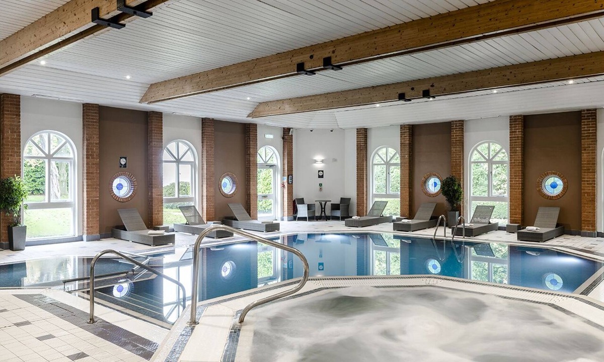 Seale Hotel | The Hog's Back Hotel & Spa Farnham