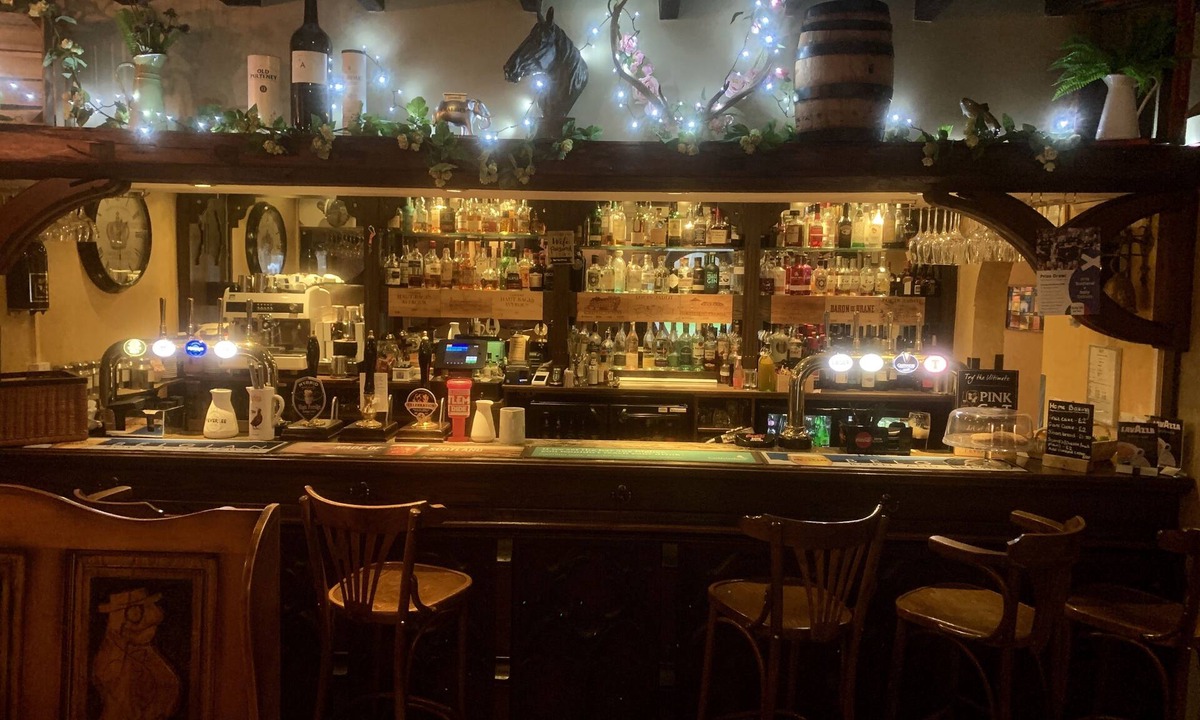 Eddleston Hotel | The Horseshoe Inn