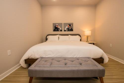 Jonesboro Apartment | The Hotel at Huntington Square