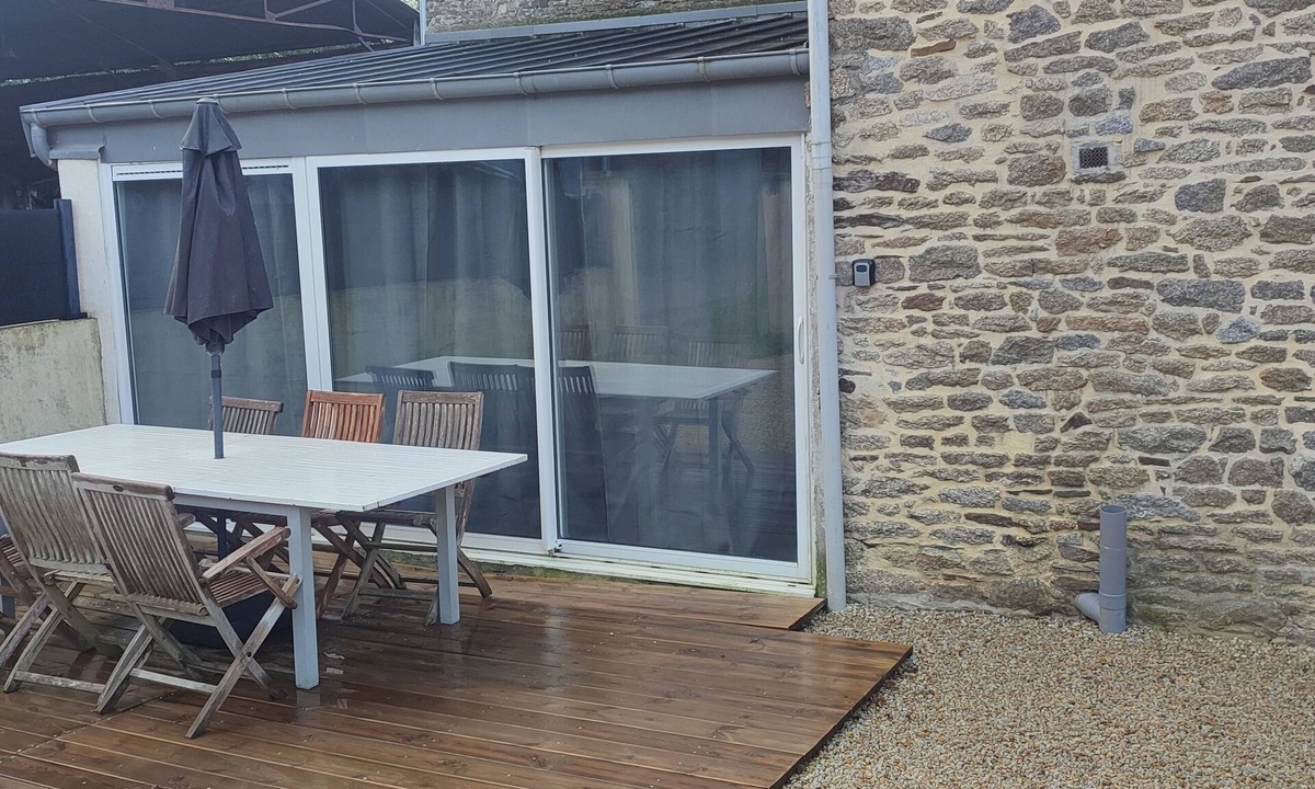 Trevron House | The hotel business