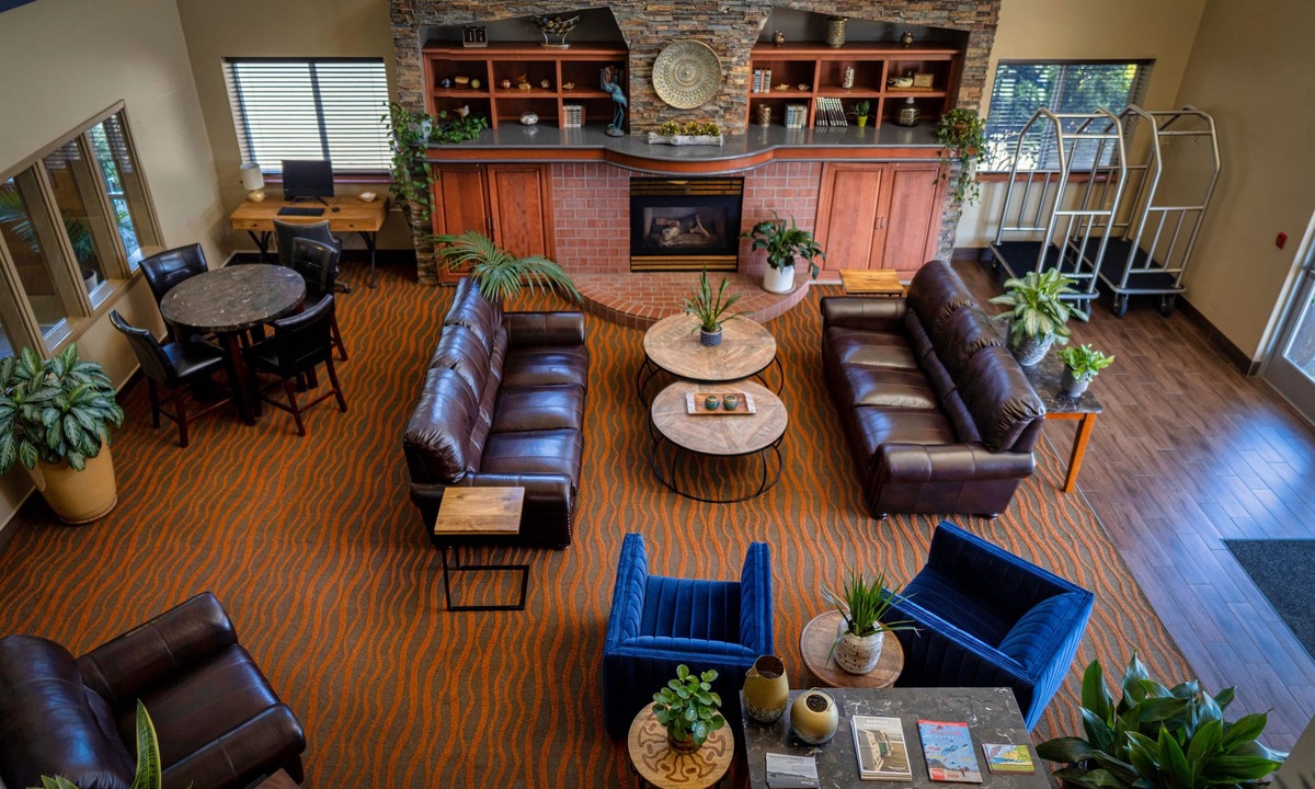 Garibaldi Hotel | The Hotel Garibaldi