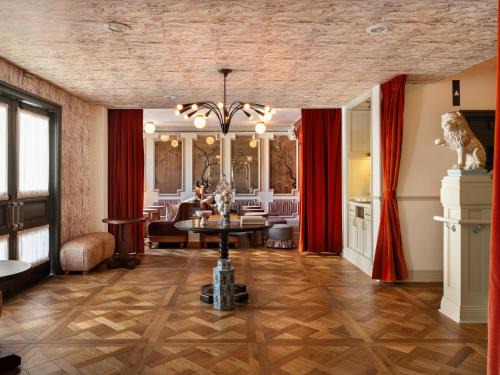 Beverly Hills Hotel | The Hotel Lili