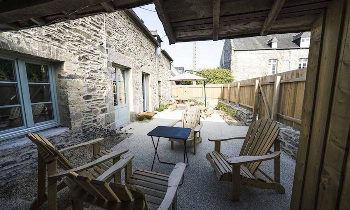 Pleurtuit Apartment | The House of Anne Dinard