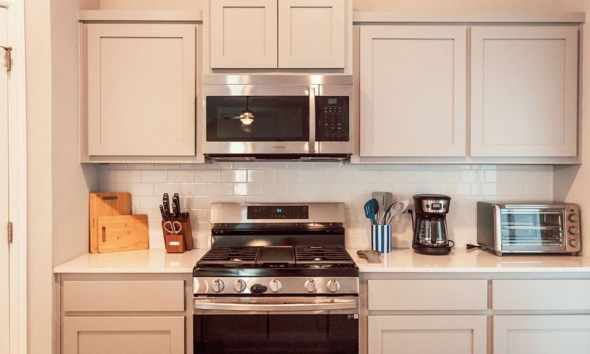 Wheatland House | The House on Crystal Hill