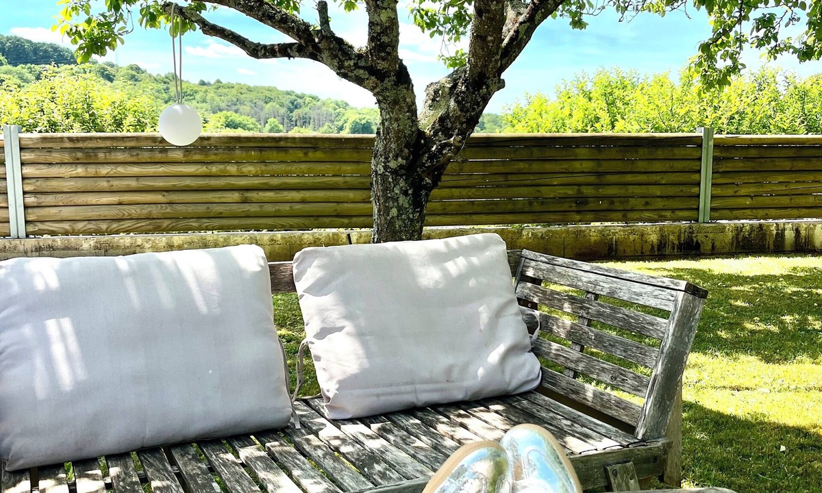 Abbans-Dessous Villa | The house on the hill