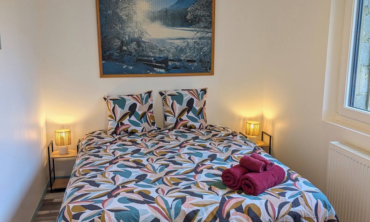 La Hague House | The house swallow in the countryside